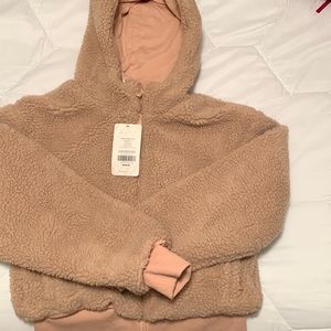 Fabletics Summit sherpa jacket